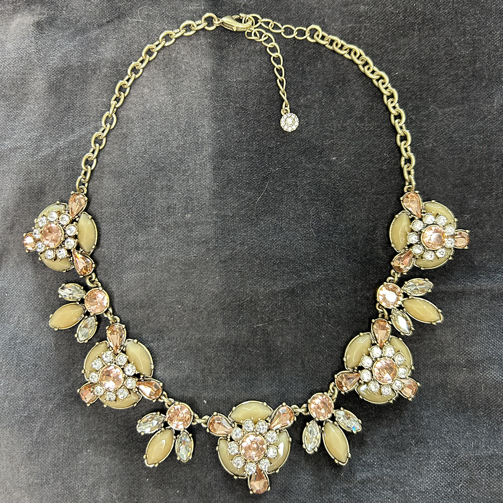 Vintage pink and cream stoned necklace