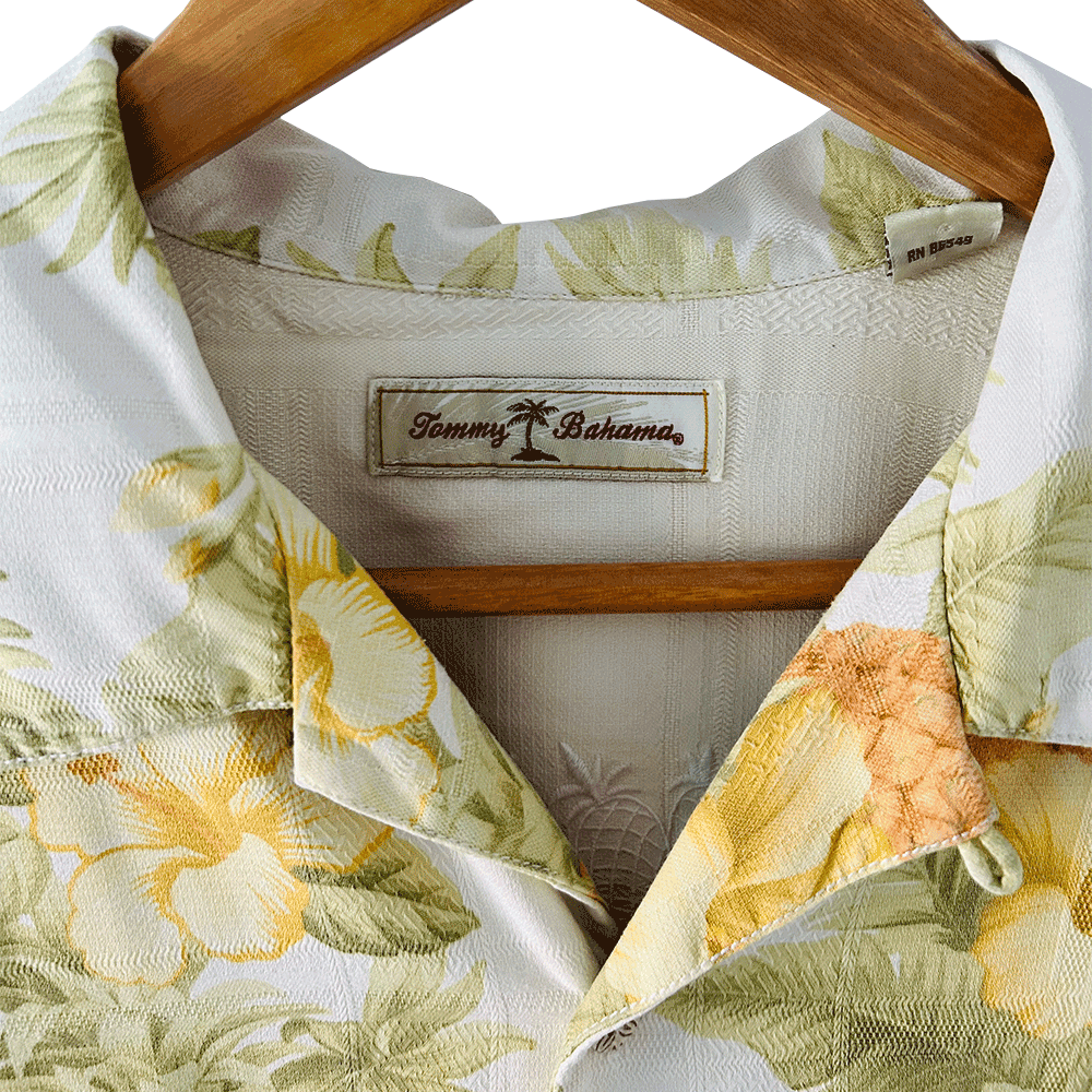 Men's silk Tommy Bahama Hawaiian shirt - Image 2
