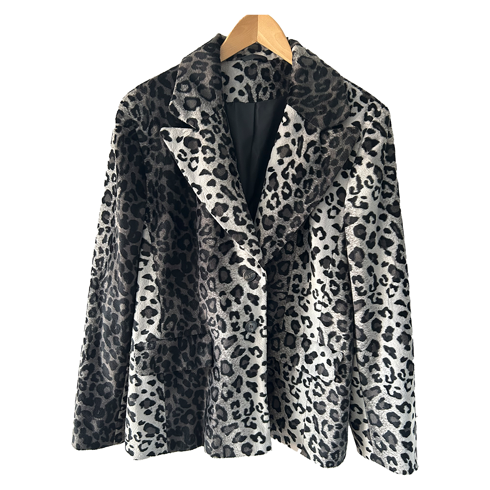 Ladies Black/silver leopard print short fur jacket