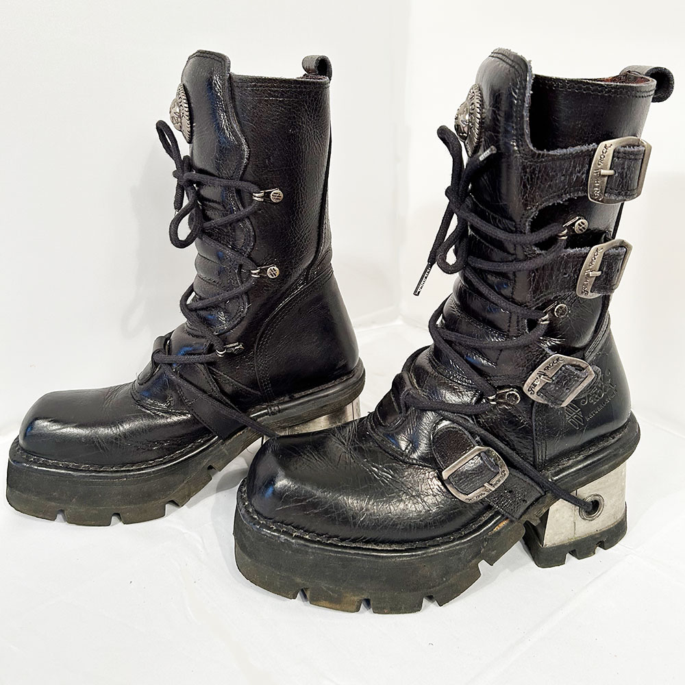 Black leather 'New Rock Original' boots